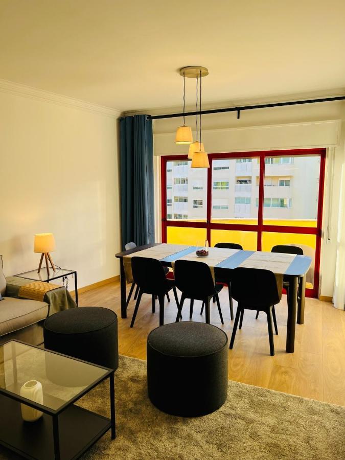 Beautiful Apartment - Family And Group Of Friends ポーヴォア・デ・サンタ・イリア エクステリア 写真