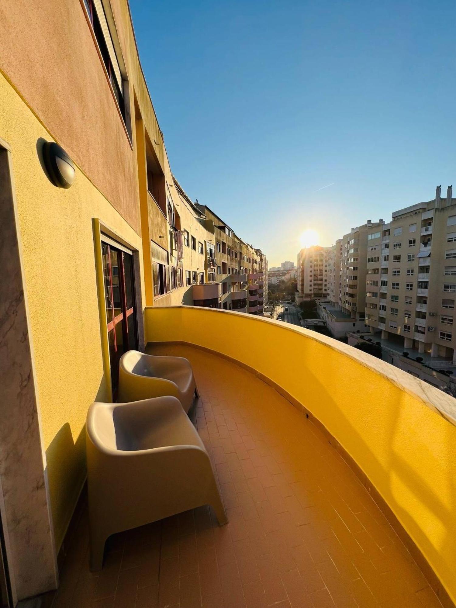 Beautiful Apartment - Family And Group Of Friends ポーヴォア・デ・サンタ・イリア エクステリア 写真