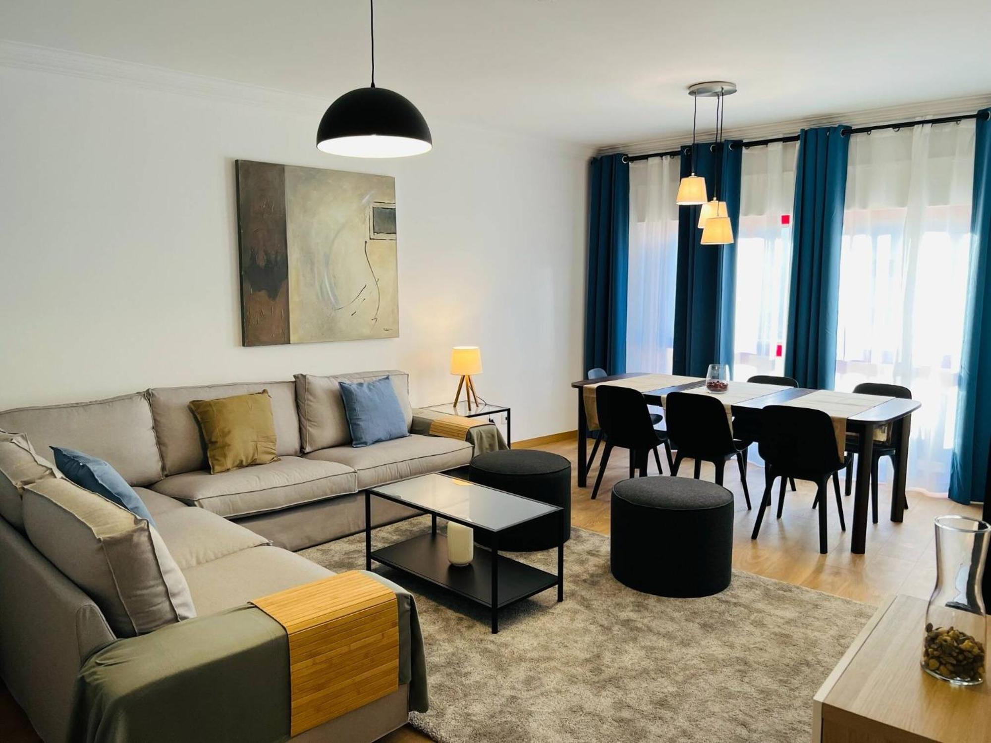 Beautiful Apartment - Family And Group Of Friends ポーヴォア・デ・サンタ・イリア エクステリア 写真